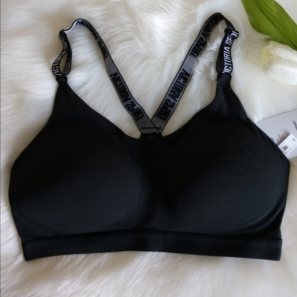 Victoria's Secret Other - Victoria's Secret Lightweight Sports bra 36D